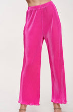 Load image into Gallery viewer, Fuchsia pleated pants
